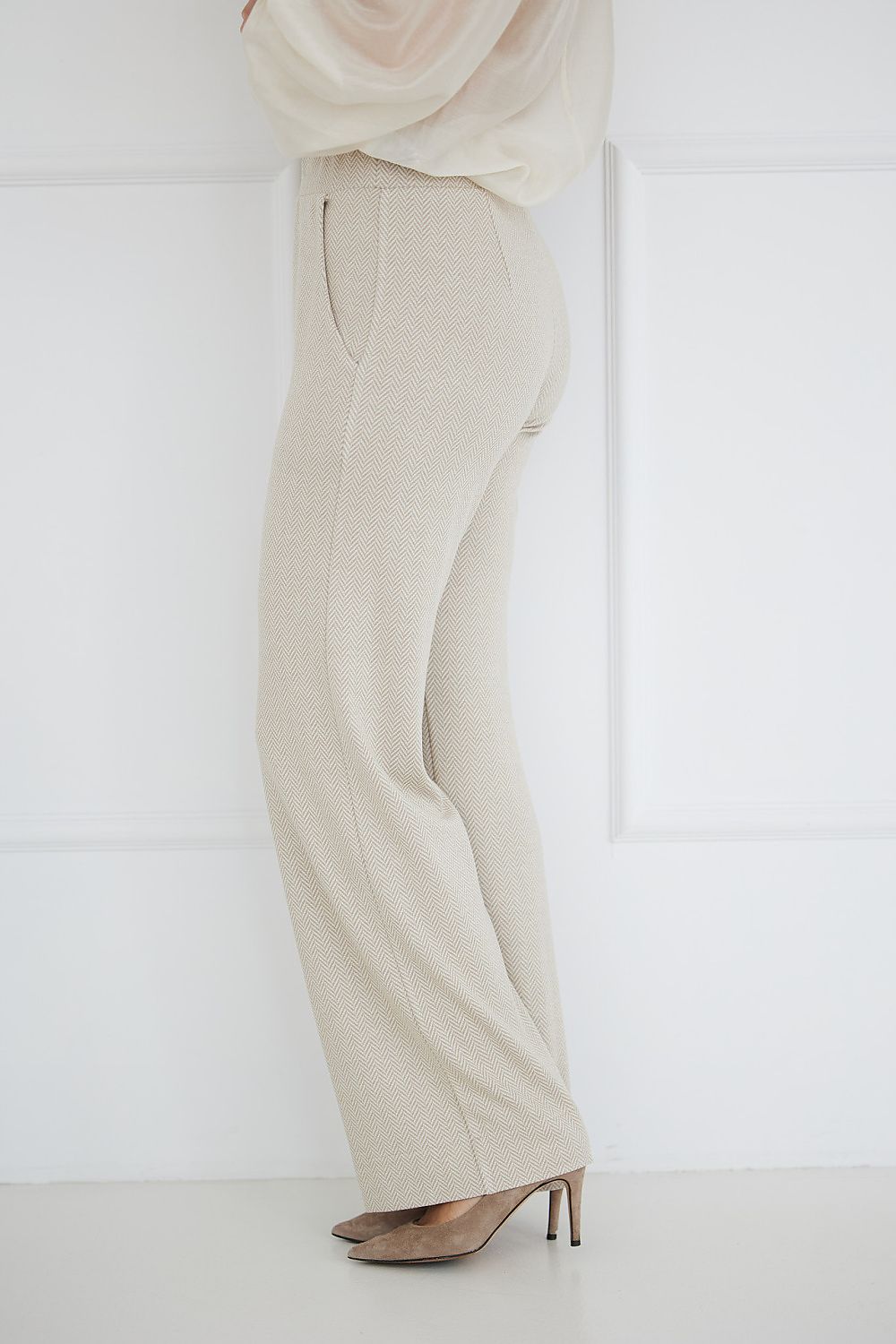 Women trousers model 209022 La Aurora