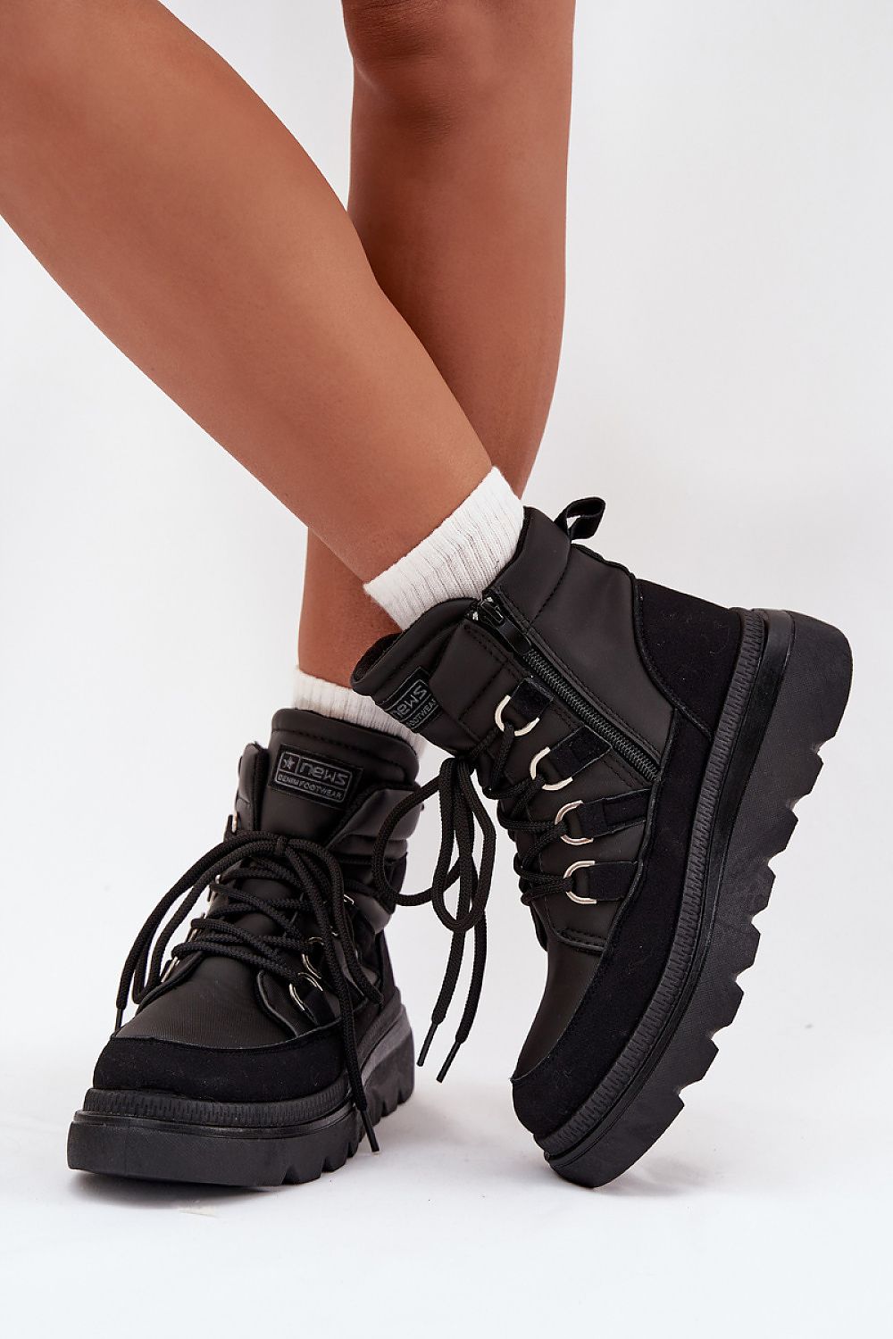 Trapper shoes model 216842 Step in style