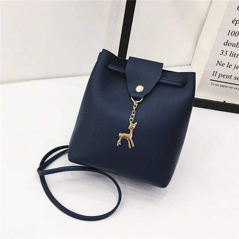 Women's retro shoulder bag