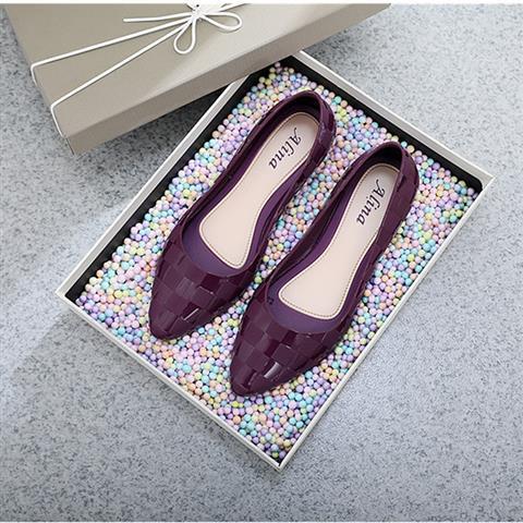 Women's pointed toe flat shoes