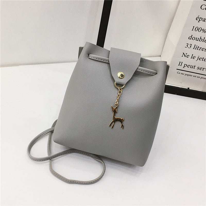 Women's retro shoulder bag