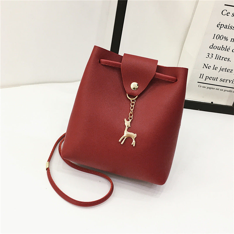 Women's retro shoulder bag