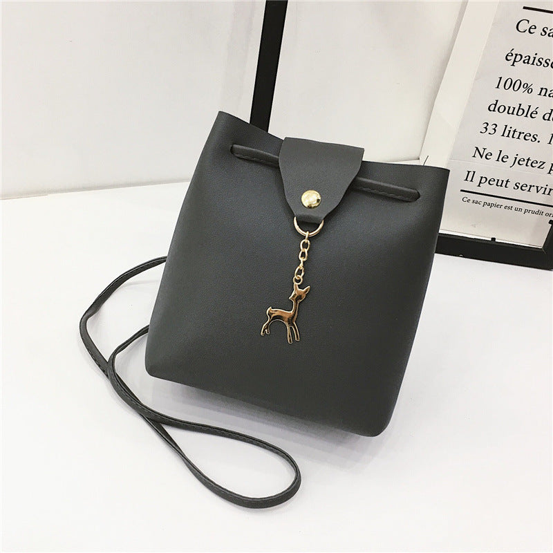 Women's retro shoulder bag