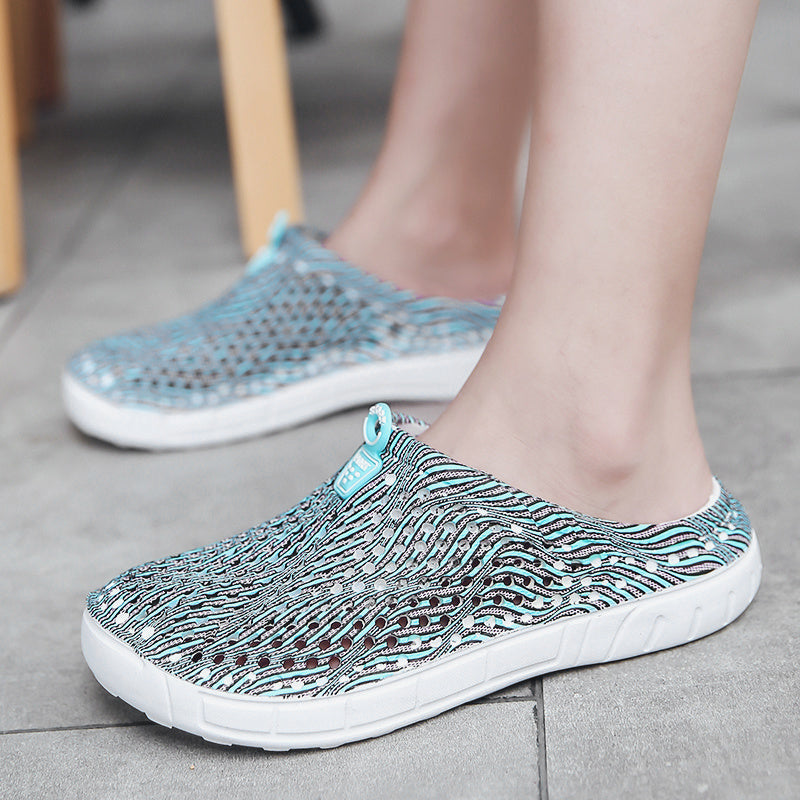 Women's cutout slippers