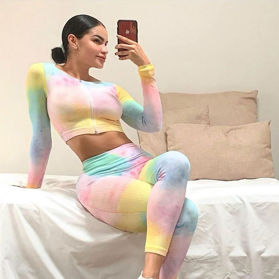 Zipper long-sleeved top hip-lifting leggings suit